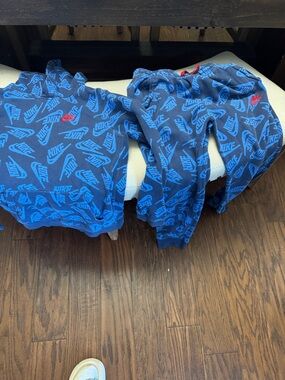 Nike Navy and Bright Blue Logo Hoodie & Joggers Set